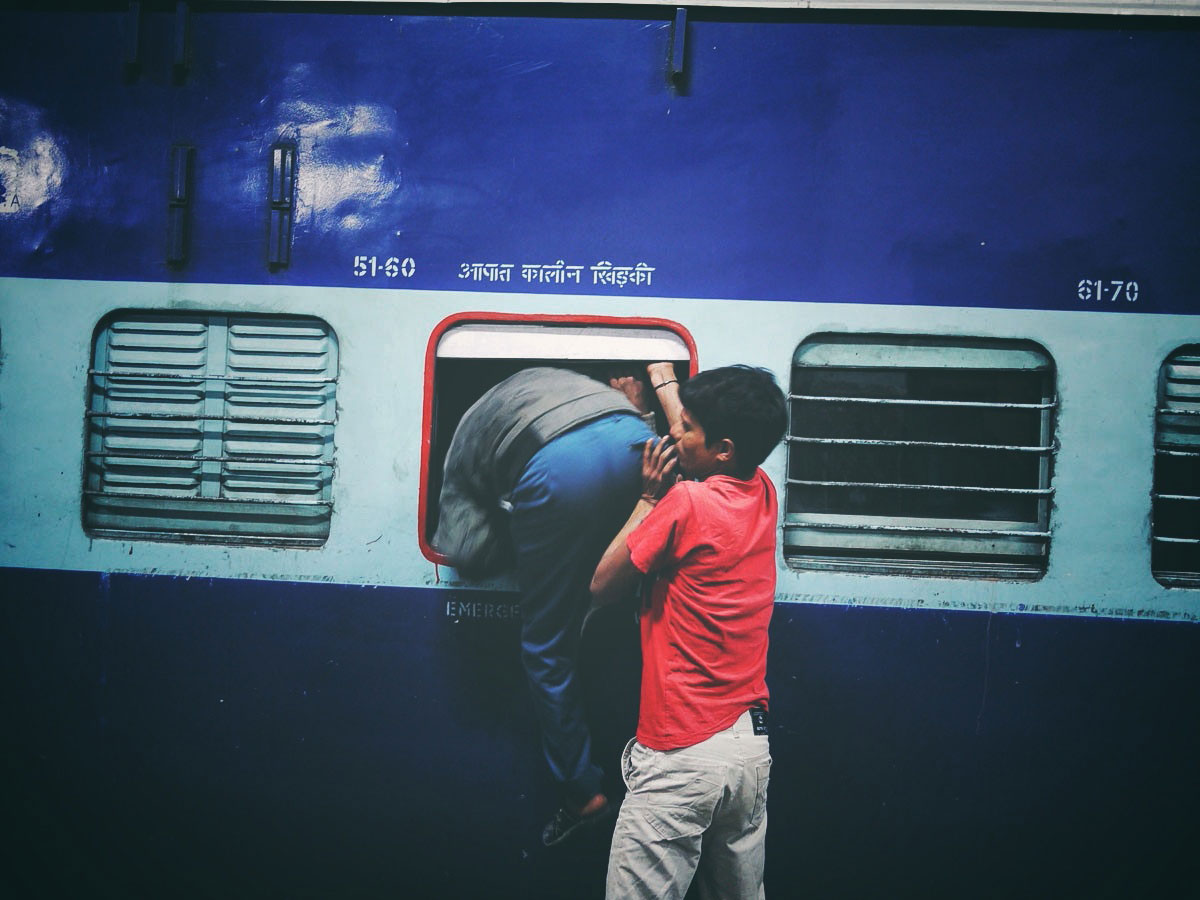 Delhi Train